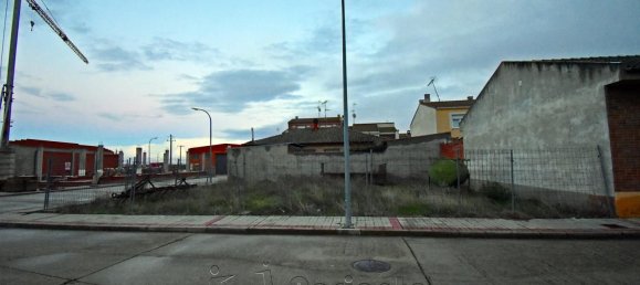  Land in Pedrajas de San Esteban, Spain No. 102881 2