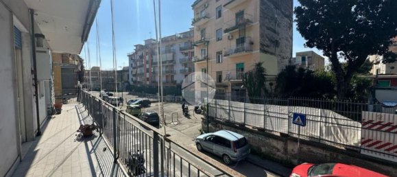 3-Zimmer Wohnung in Naples, Italy, Nr. 144020 19