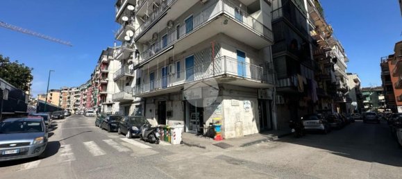 3-Zimmer Wohnung in Naples, Italy, Nr. 144020 20