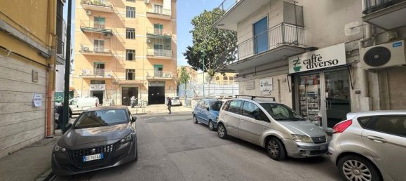 3-Zimmer Wohnung in Naples, Italy, Nr. 144020 26