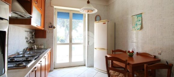 3-Zimmer Wohnung in Naples, Italy, Nr. 144020 7