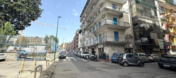 3-Zimmer Wohnung in Naples, Italy, Nr. 144020 25