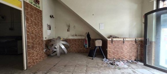 Gewerbliche Immobilie in Palermo, Italy 130m², Nr. 316425 3