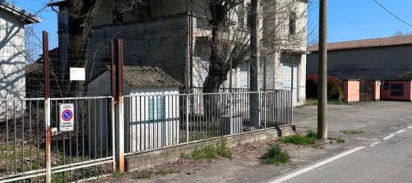 Villa de 9 habitaciónes en Parma, Italy No. 36332 7