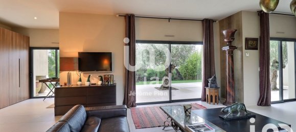 3 chambres Maison à Saint-Cyr-sur-Loire, France No. 48176 2