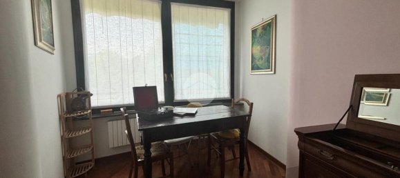4 rooms Apartment in San Mauro Torinese, Italy No. 158448 11