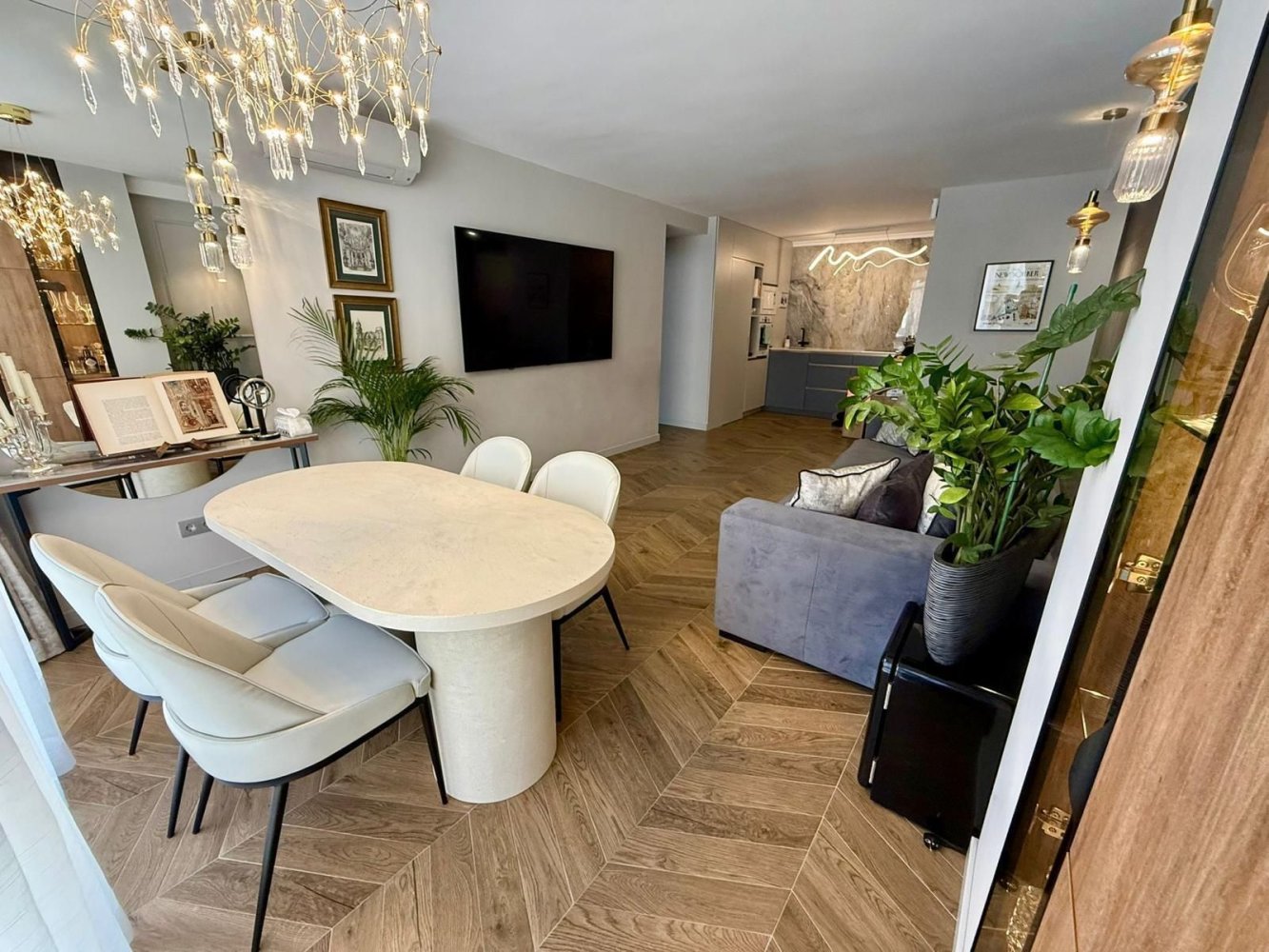 Apartamento de 3 dormitorios en Fuengirola, Spain No. 146391