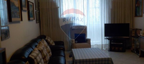 2-salle Appartement à Cologno Monzese, Italy No. 8344 8