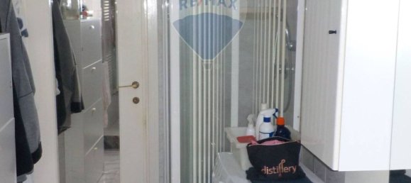 2-salle Appartement à Cologno Monzese, Italy No. 8344 25