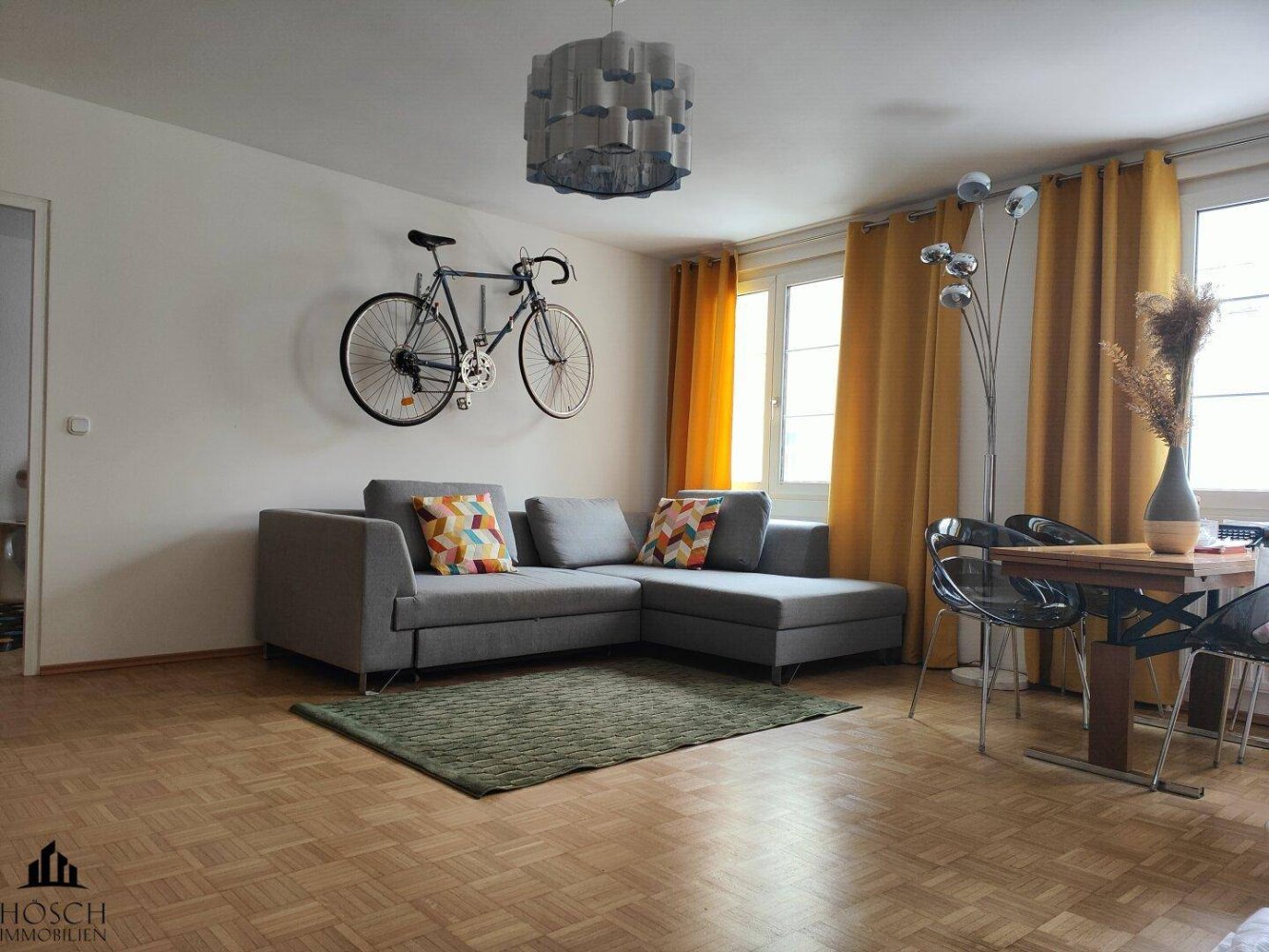 2-salle Appartement à Favoriten, Austria No. 38983