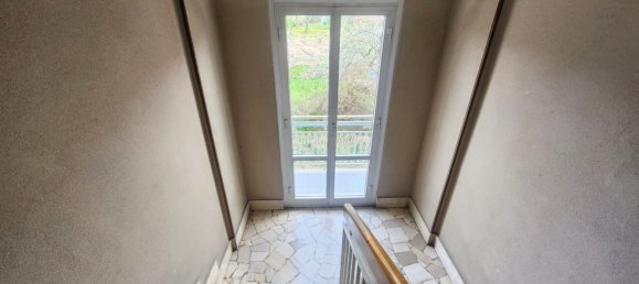 Квартира с 3 спальнями в Савона, Италия № 235891 14