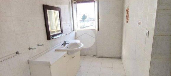 2 Schlafzimmer Wohnung in Palermo, Italy, Nr. 287276 3