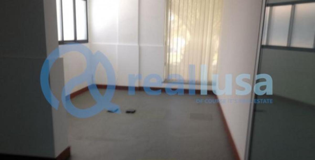 Büro in Vila Nova de Gaia, Portugal 585m², Nr. 7966