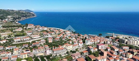 Apartamento de 2 dormitorios en San Lorenzo al Mare, Italy No. 78692 29