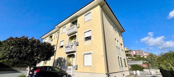 Apartamento de 2 dormitorios en San Lorenzo al Mare, Italy No. 78692 9