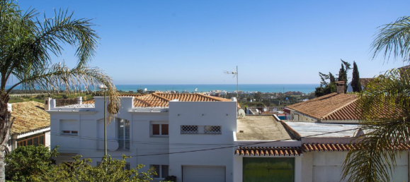 4 Schlafzimmer Haus in Churriana, Spain, Nr. 94235 3