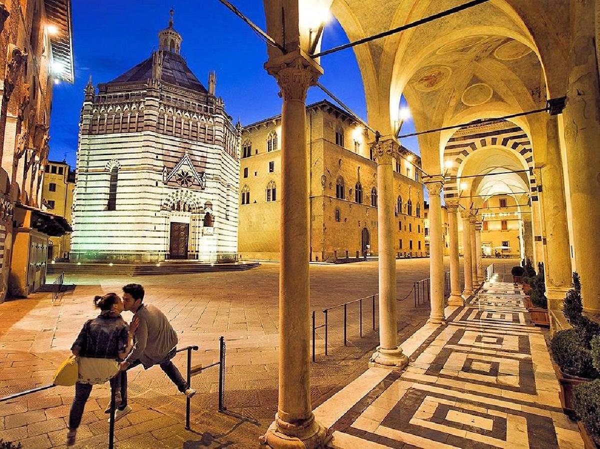 3 bedrooms Apartment in Pistoia, Italy No. 234316