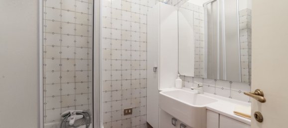 5-Zimmer Villa in Rome, Italy, Nr. 11928 12