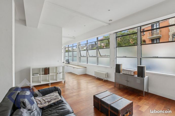 2 chambres Appartement à Montreuil, France No. 359332