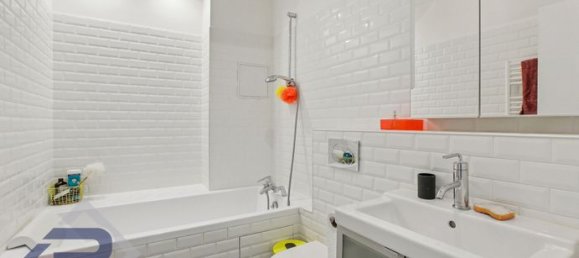 2 chambres Appartement à Montreuil, France No. 359332 10