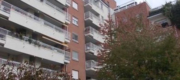 Apartamento de 2 dormitorios en Milan, Italy No. 357944 5