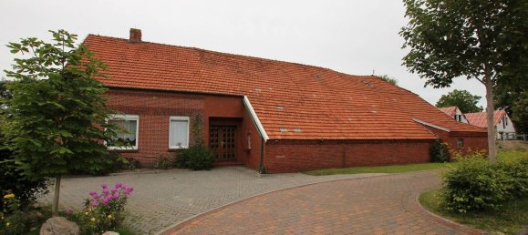 2 bedrooms House in Leer, Germany No. 142779 12