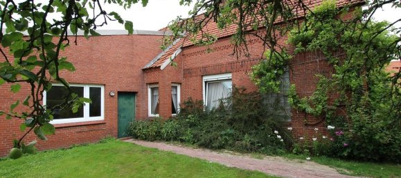 2 bedrooms House in Leer, Germany No. 142779 4