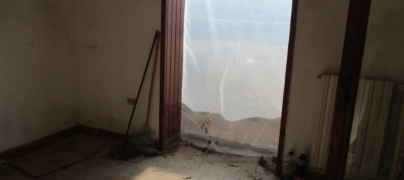 4 غرف نوم شقة في Pozzuoli, Italy رقم 357513 33