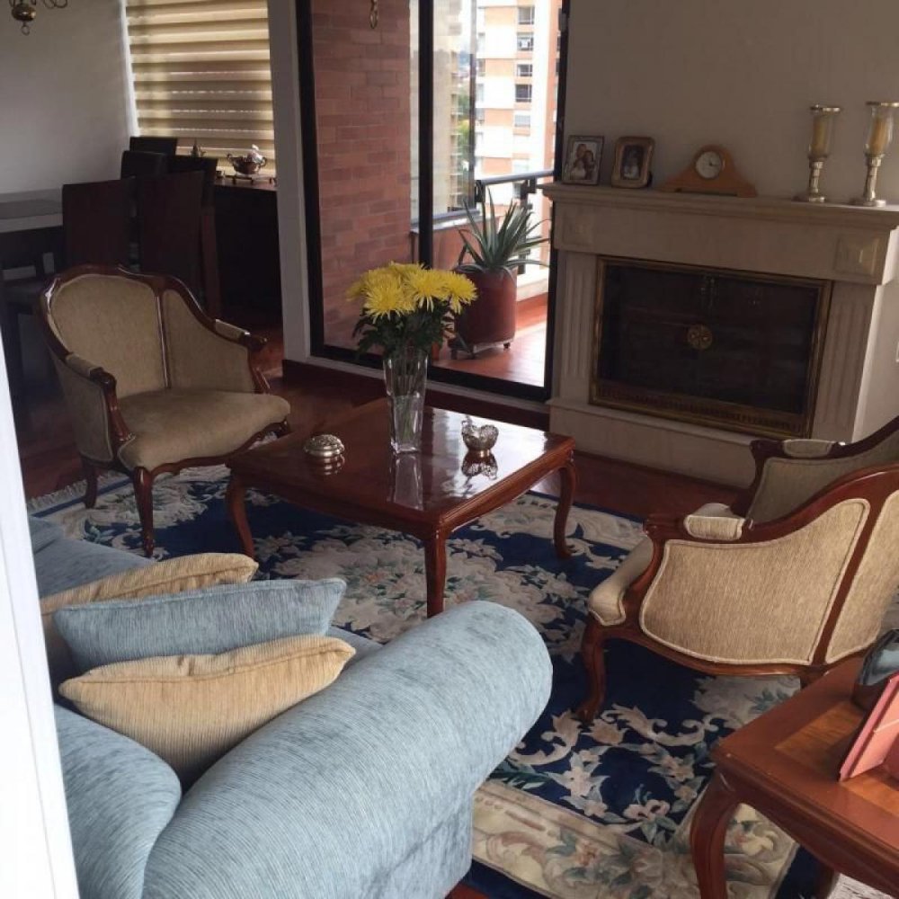 Дом с 3 спальнями в Богота, Колумбия № 14621