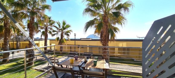 2-salle Appartement à Albenga, Italy No. 272378 13