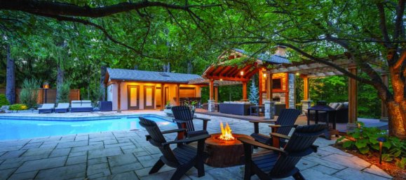 5 bedrooms House in Mississauga, Canada No. 496 2