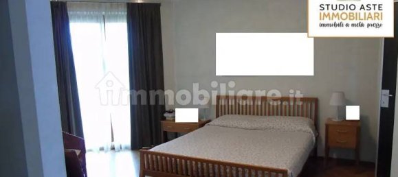 4 bedrooms Building in Caselle Torinese, Italy No. 95182 10
