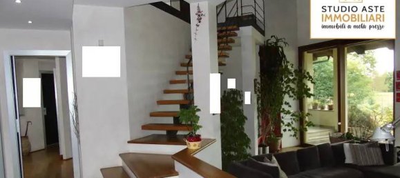 4 bedrooms Building in Caselle Torinese, Italy No. 95182 11