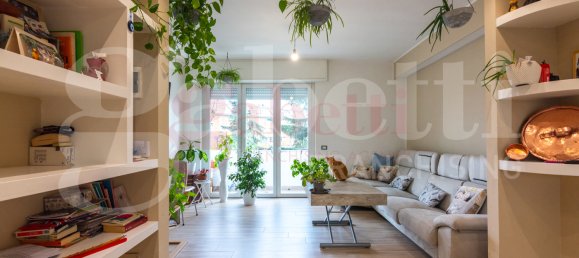 Apartamento T3 em Milan, Italy N.º 246192 2