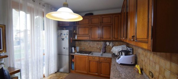 4 rooms House in San Rocco al Porto, Italy No. 137489 9