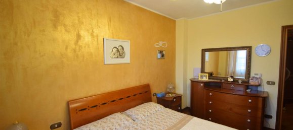 4 rooms House in San Rocco al Porto, Italy No. 137489 16