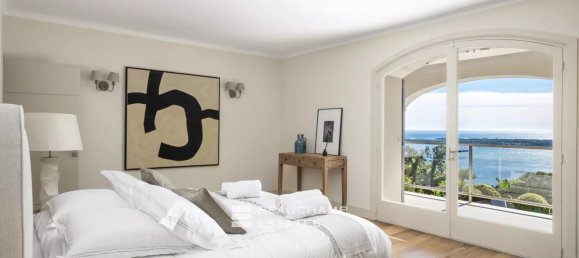 5 bedrooms Villa in Cannes, France No. 295456 5