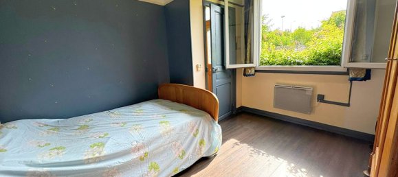 3 bedrooms House in Cachan, France No. 179318 12