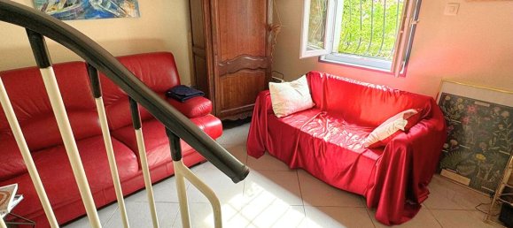 3 bedrooms House in Cachan, France No. 179318 3