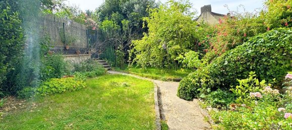 3 bedrooms House in Cachan, France No. 179318 13