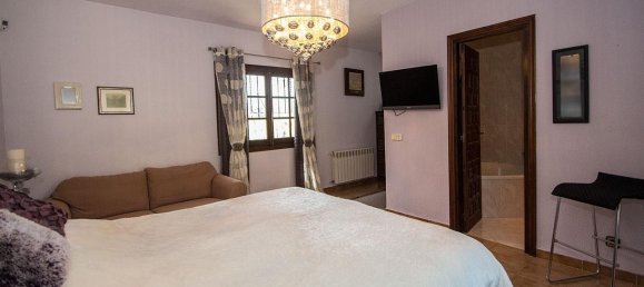 4 bedrooms House in L'Albir, Spain No. 12967 11