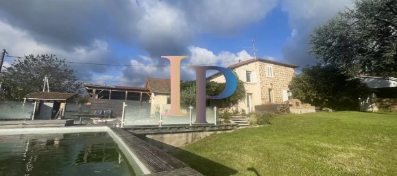 4 chambres Maison de ville à Amplepuis, France No. 270453 19