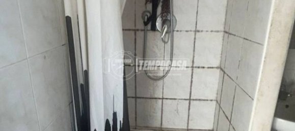 1 bedroom Apartment in Turin, Italy No. 307289 10