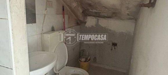 1 bedroom Apartment in Turin, Italy No. 307289 9