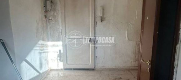 1 bedroom Apartment in Turin, Italy No. 307289 8