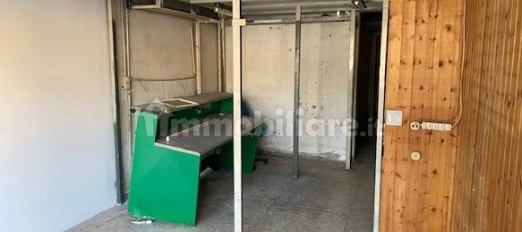 Коммерческая недвижимость с 1 комнатой в Рим, Италия № 258285 5