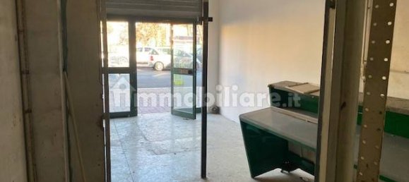 Коммерческая недвижимость с 1 комнатой в Рим, Италия № 258285 4