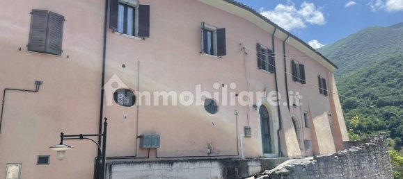 5 rooms Building in Cerreto di Spoleto, Italy No. 74999 3