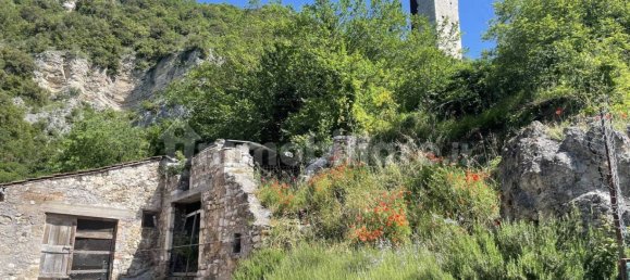 5 rooms Building in Cerreto di Spoleto, Italy No. 74999 25