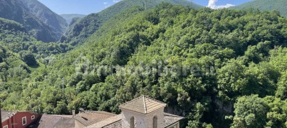 5 rooms Building in Cerreto di Spoleto, Italy No. 74999 37